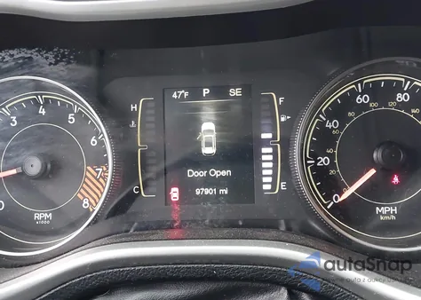 2014 Jeep Cherokee Latitude z USA, uszkodzony, nr VIN 1C4PJLCS4EW199715